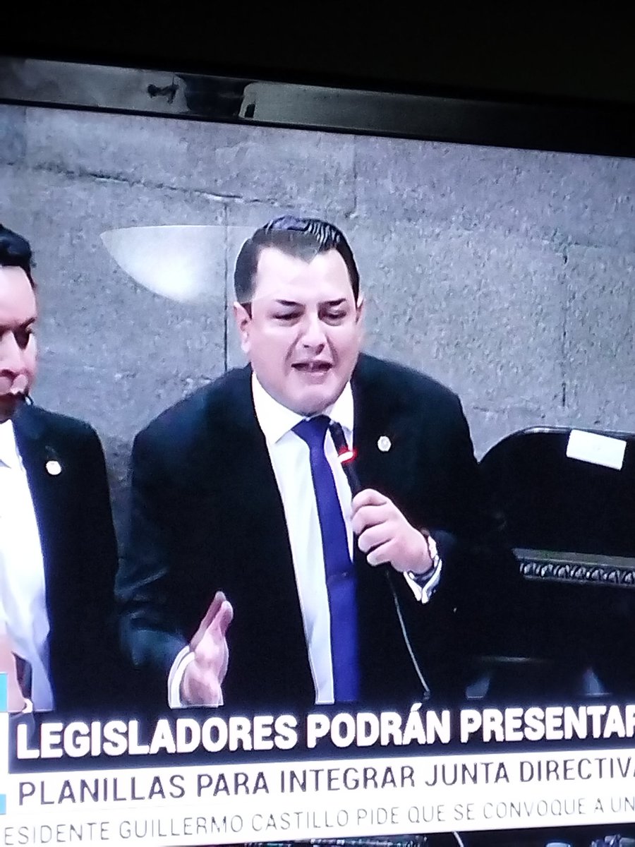 totolesotz's tweet photo. Espero que xela tenga el valor de echarlo a la mierda cuando venga a xela señores https://t.co/vhKlZltdjd