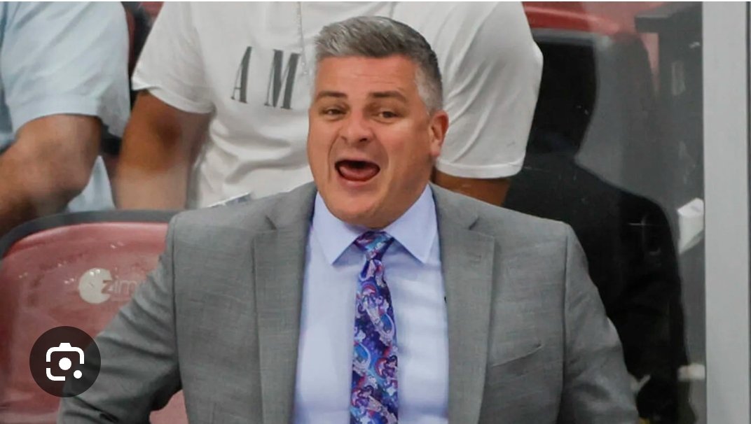 torontobaghead's tweet photo. #LeafsForever    notes:
-time to #FireKeefe
-Keefe lost to CBJ
-Keefe lost to Montreal 
-Keefe lost to an AHL zamboni driver
-the players don't respect him
-Keefe is a fraud
-Q should be coaching
-we could have had Torts
-Keefe is not the guy
-Keefe is a loser
-fire Keefe https://t.co/KEczLkpzdt