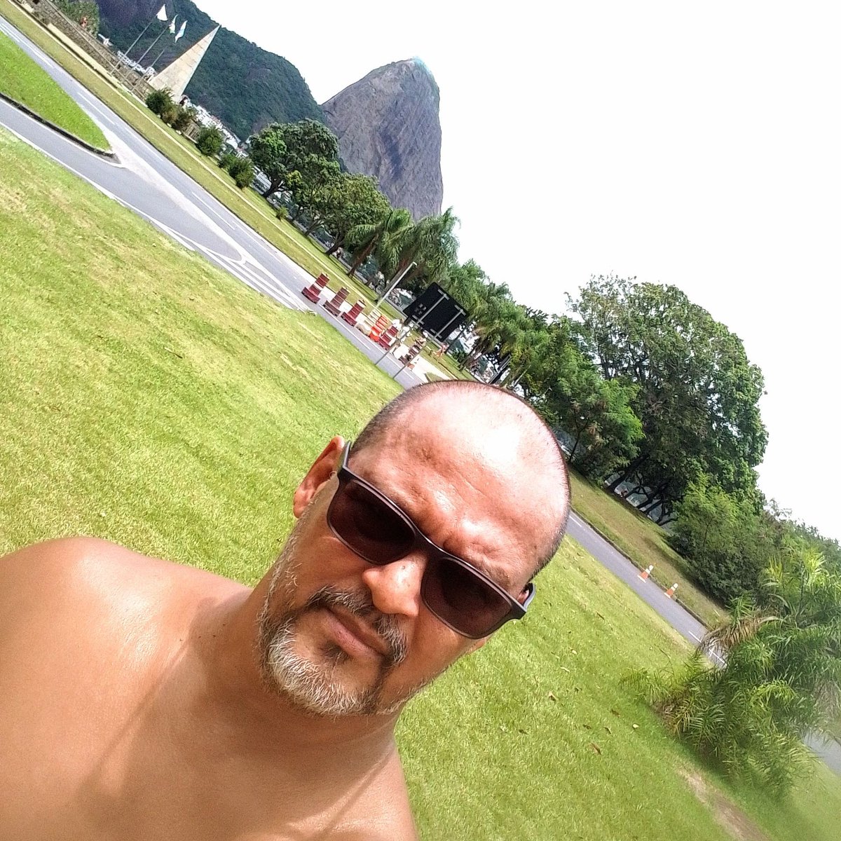 fernandodonanum's tweet photo. #NewProfilePic https://t.co/rsde6wQy4n