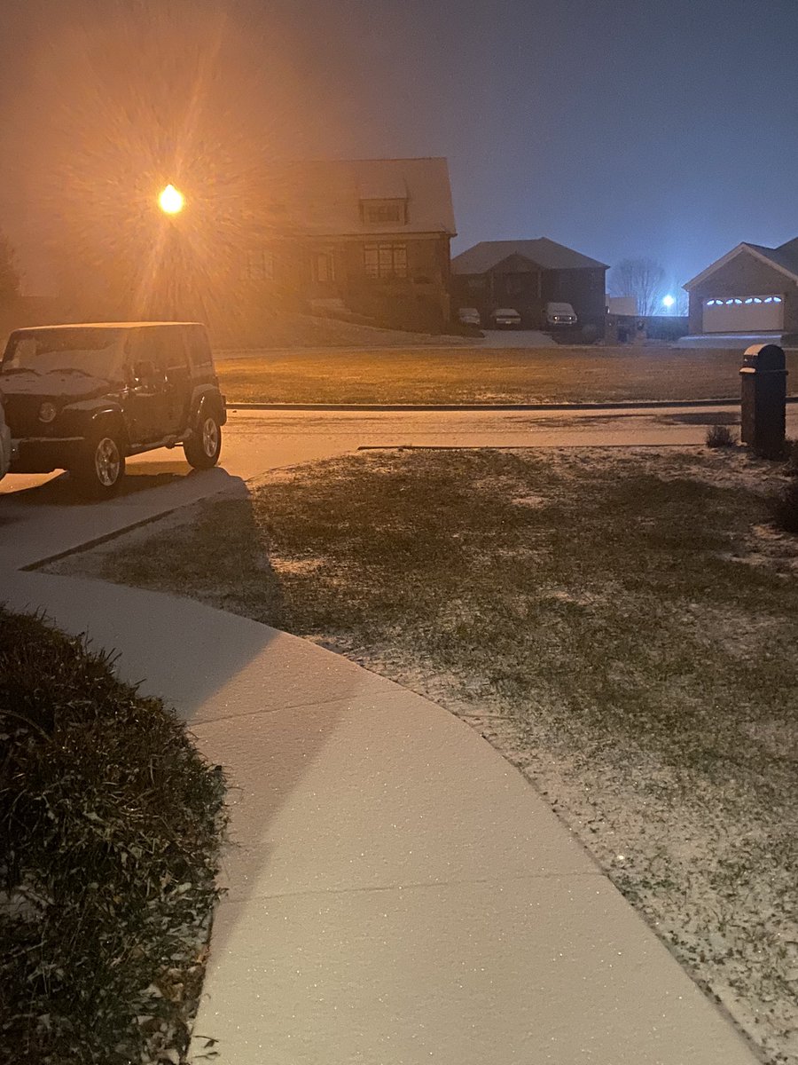 Somerset snow ❄️<a href="/Kentuckyweather/">Chris Bailey🌪️⚡️</a> <a href="/JimWKYT/">Jim Caldwell ⛈️</a>