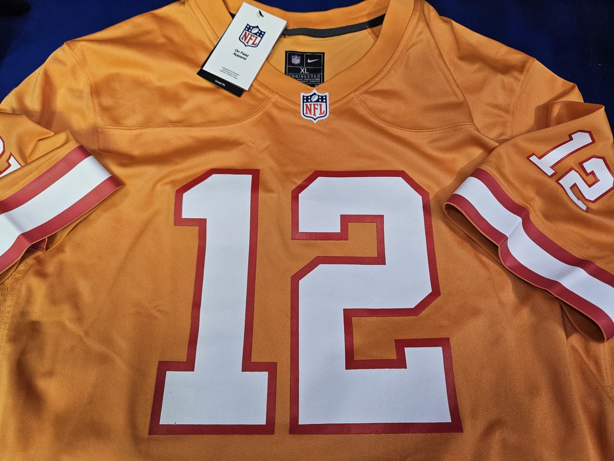 Tom brady on sale bucs jersey creamsicle