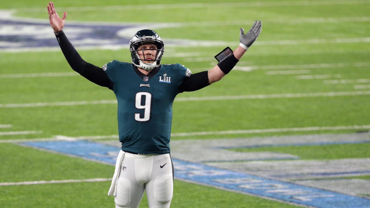 MLFootball's tweet photo. INSANE: Legendary #Eagles backup Nick Foles has the same amount of playoff wins than the #Cowboys since 1997

😱😱😱

(Via @MooreOCrealtor) https://t.co/yi7PDQgNQI