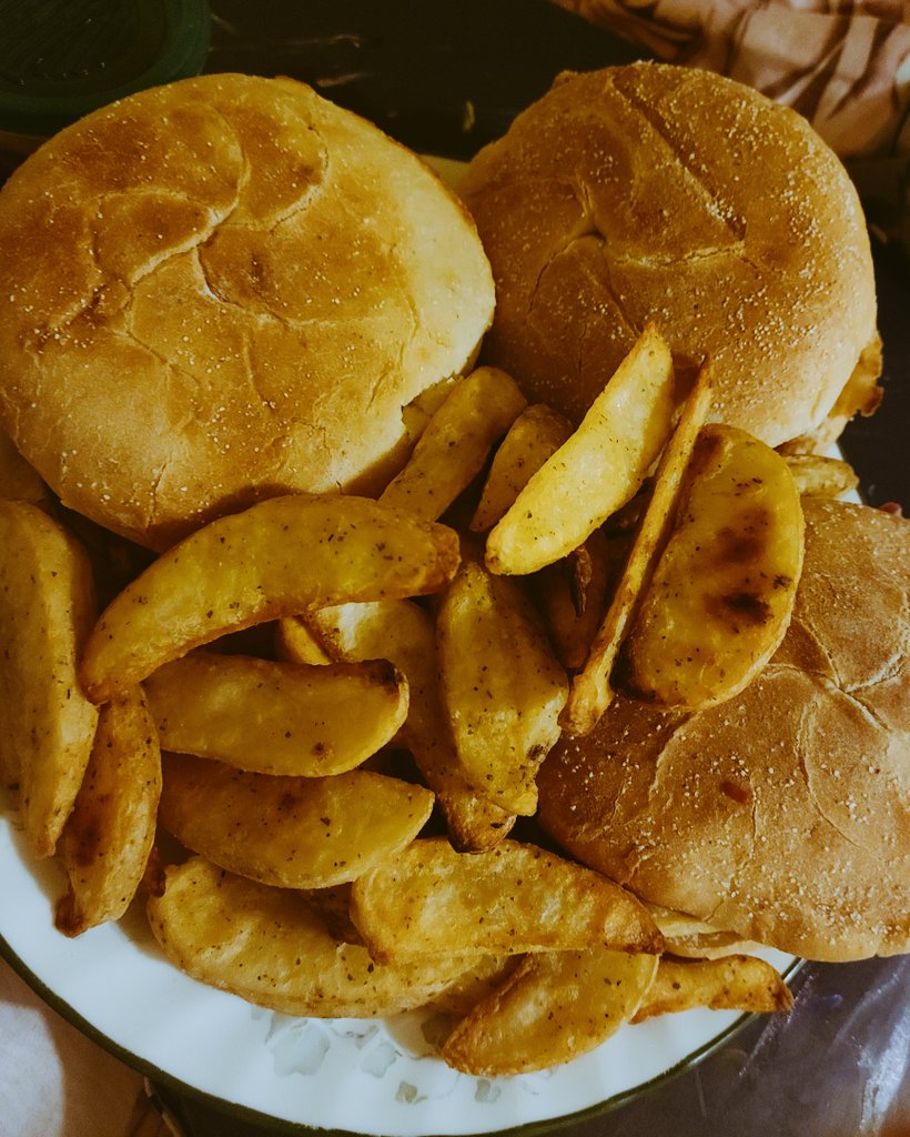 doughydarling's tweet photo. 3 huge bacon cheeseburgers and a pile of fries, all for me 🥰 https://t.co/bUTtqDxkuv