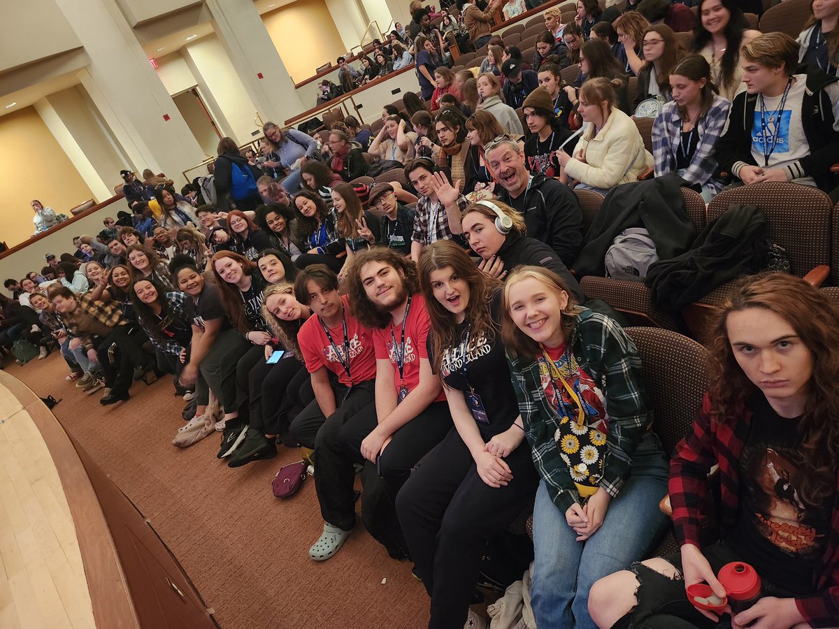 Congratulations to the Patuxent Harlequins for being the 2024 Maryland State Theatre Festival champions and for Mr. Price being inducted into the Maryland’s Theater Educator’s Hall of Fame .  So much hard work, time, and passion leading to well-deserved honors💚🖤.