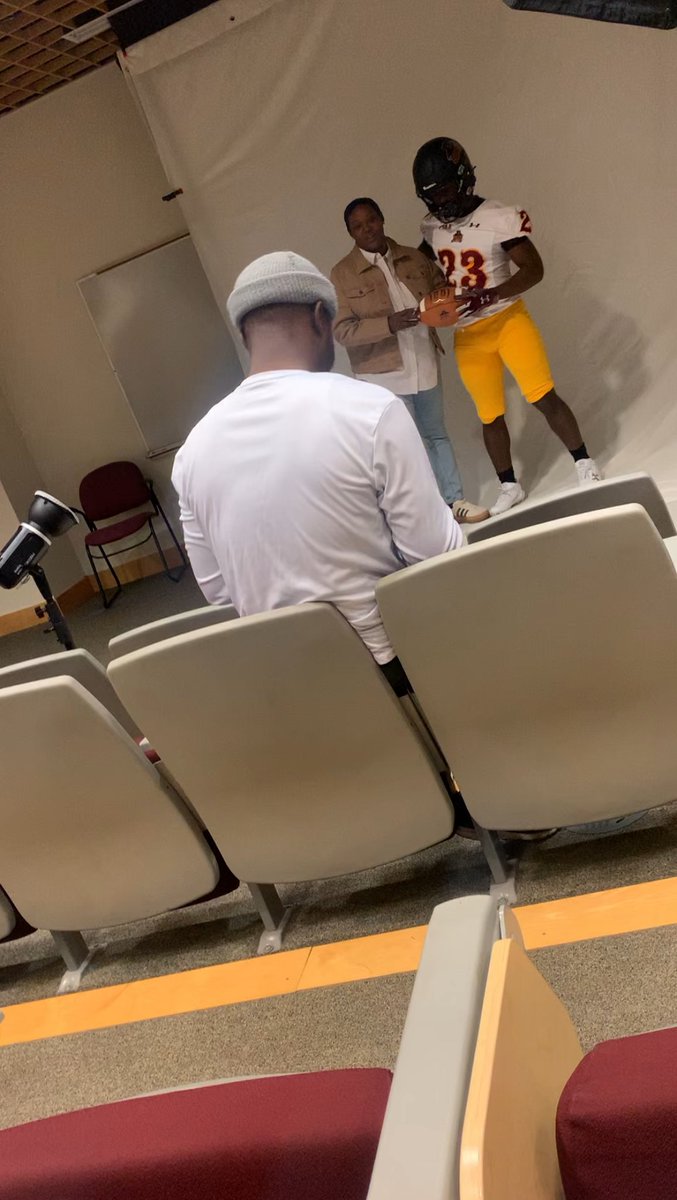 Had a great time at <a href="/ShawUFootball/">Shaw U. Football</a> !!! Thank you <a href="/CoachAJ_Jones/">Adrian Jones</a> <a href="/CDre1911/">Coach Andre George</a> <a href="/Coach_Hes/">Coach Toryeon Hester</a> for the experience and the chance to meet the team/Family nothing but great energy!!!