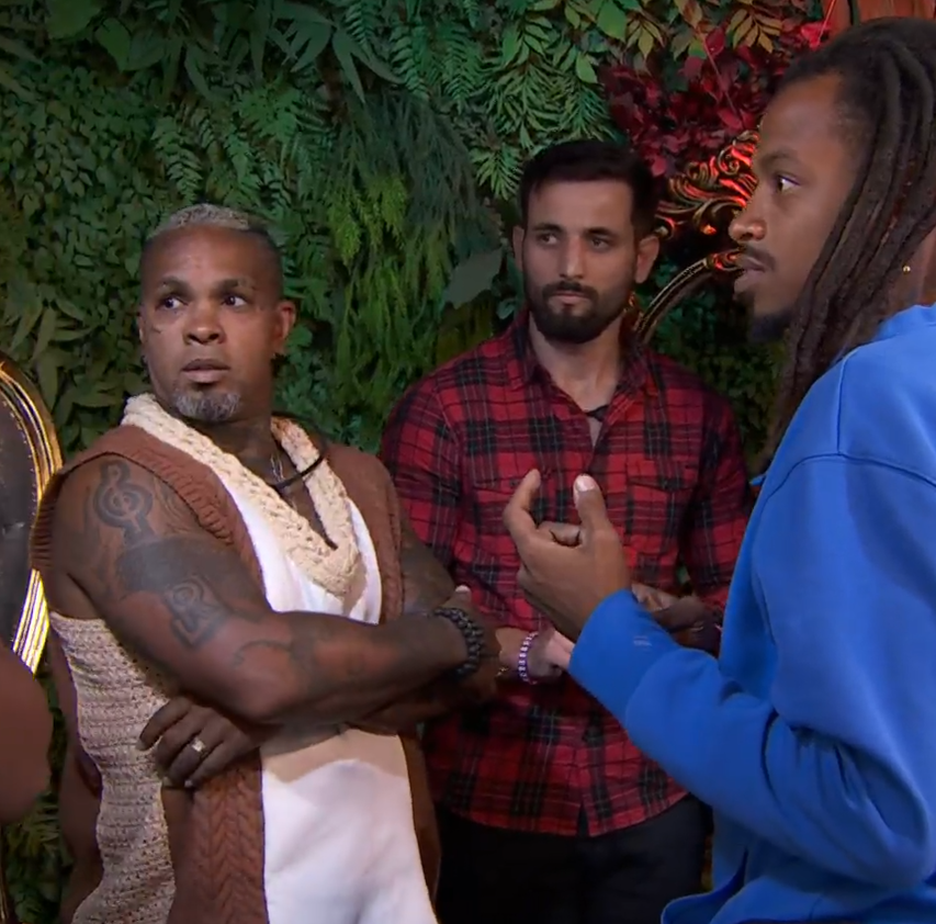 poptime's tweet photo. "5 Davis e um Marcus, como que fica, Tadeu?"

O Rodriguinho menosprezando a opinião da Raquelle. QUE MACHO ESCR*TO! #BBB24 https://t.co/NZiy9zCDfW