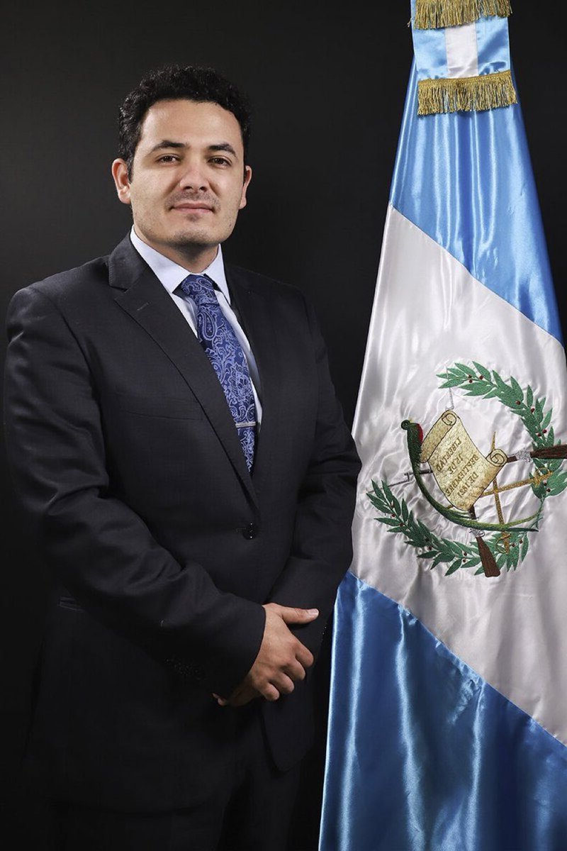 AlertaNews24's tweet photo. 🇬🇹 | AHORA: Diputado Samuel Andrés Pérez Álvarez, de 31 años, del partido oficial es el nuevo presidente del Congreso de Guatemala. https://t.co/TKBvuxgGLJ