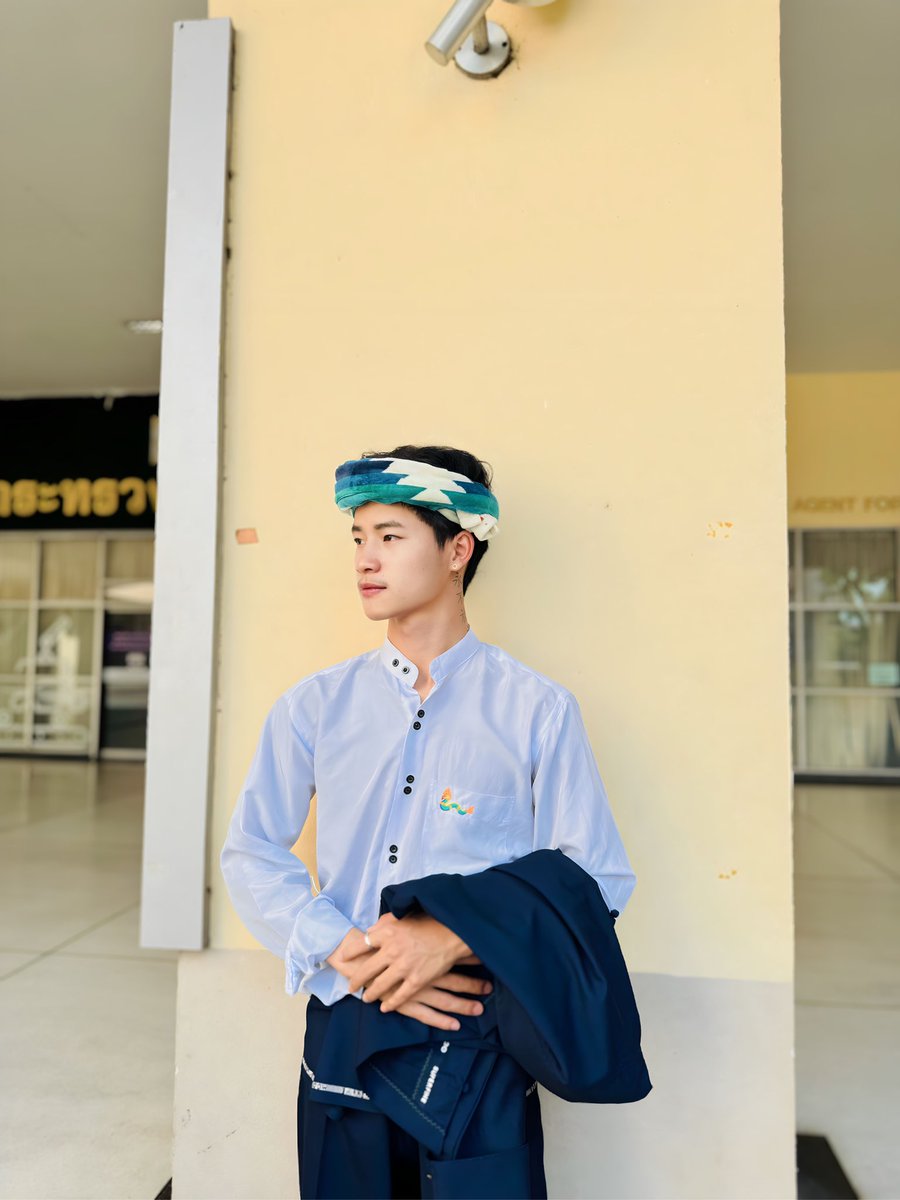 KhunP_89's tweet photo. အားလုံးခင်မယ်နေား🫢
#maungpay https://t.co/BI4DXMy8J0