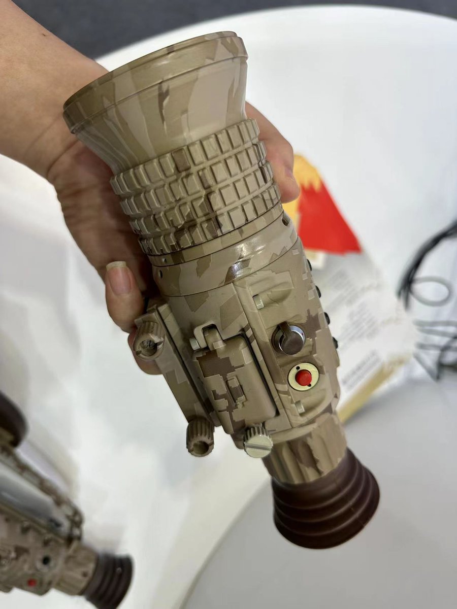 Teageloptics's tweet photo. @JoshuaKoontz__ @AbraxasSpa @arawnsley @Natsecjeff @oryxspioenkop @CalibreObscura @CarvajalF @N_Waters89 I have it too, ready for wholesale, retail for 6000USD https://t.co/3YvV8tiIJX