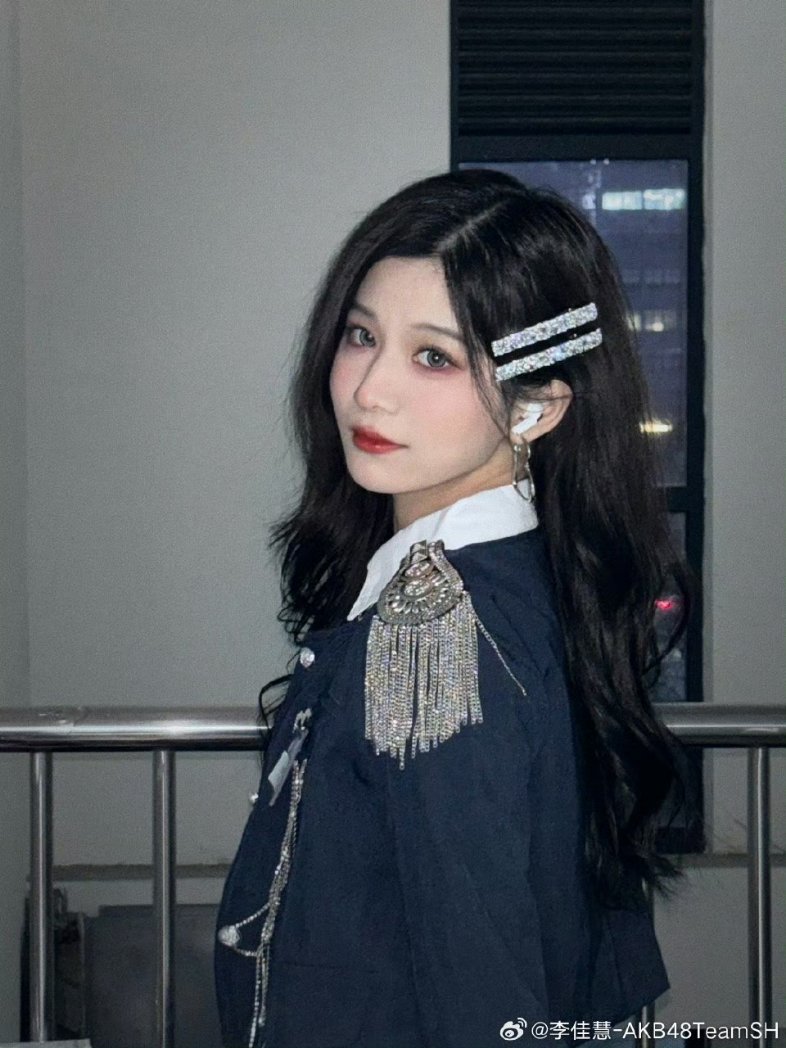SHThaifans's tweet photo. 〖 Li JiaHui 〗Weibo 211223

#หลี่เจียฮุ่ย
#李佳慧
#LiJiaHui
#AKB48TeamSH https://t.co/XZjffSDNZT