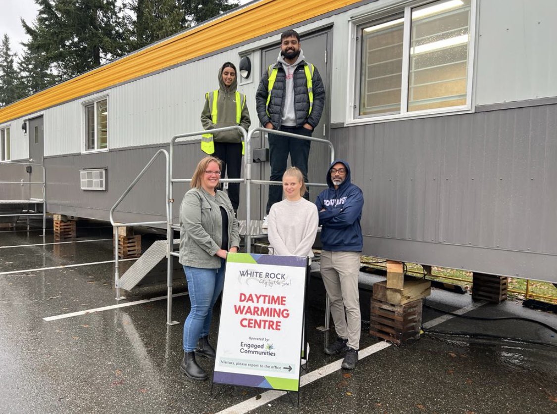 While gripped by record low temperatures, our dedicated healthcare team is working tirelessly at our shelter site to provide support, care, and hope to those in need.

Incredible partners!

#HealthcareHeroes #MentalHealth #FrontlineStrong #CompassionateCare #Nurses #Doctors