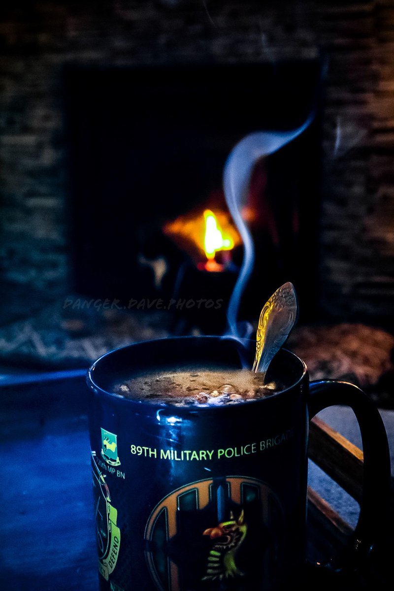 DangerDavePhoto's tweet photo. We sleep safely in our beds because rough men stand ready in the night to visit violence on those who would do us harm. -George Orwells
Stay warm on watch 🥶 📸 🚔
#52frames #52weekphotochallenge #52frames_photographers #fireside #kansas #winterweather #photography https://t.co/fapyJegRc8
