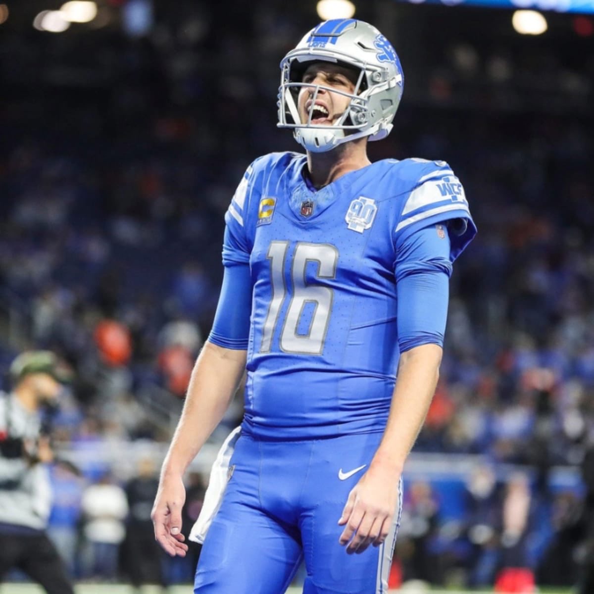 NFLRT's tweet photo. Jared Goff Balled Out Tonight:

22/27 Passing
277  Passing Yards
1 Touchdown
121.8 Passer rating 

🔵⚪️ https://t.co/S5WlEZp6e3