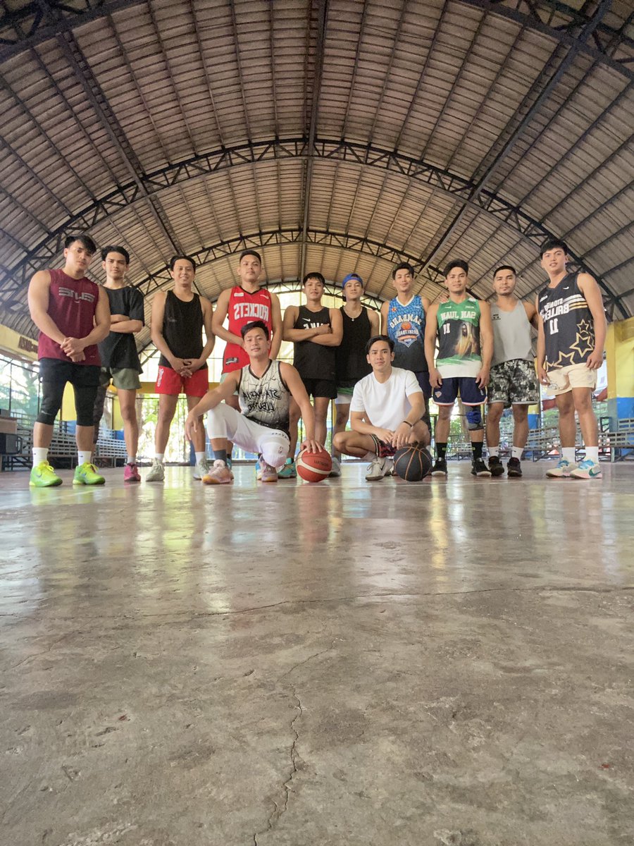 Emman03192000's tweet photo. Monday papawis⛹🏻‍♂️🏀
#YUGENBOYS #BigMacMac https://t.co/gL6oHgUB5u