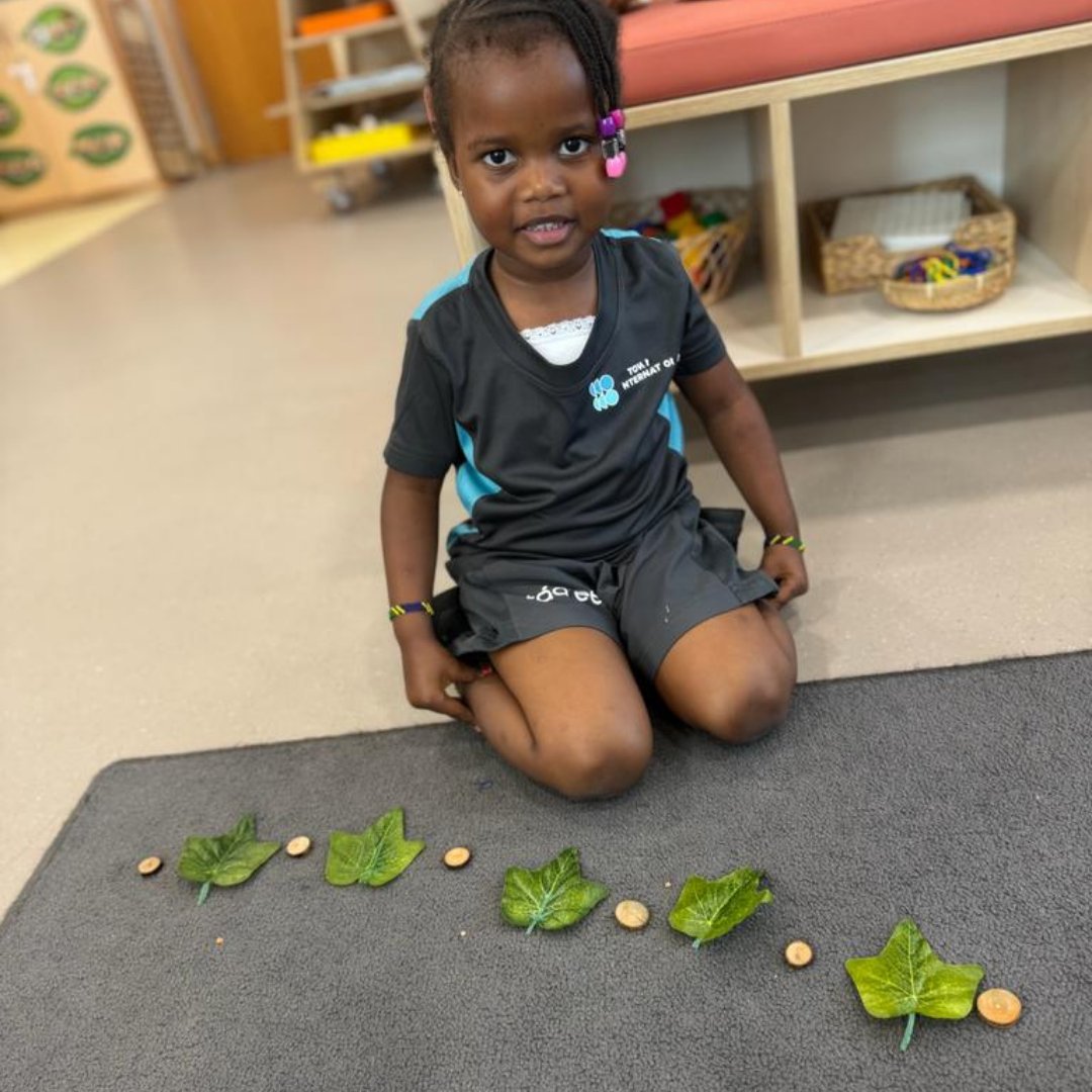 UISDubai's tweet image. Throughout the last week, our Pre-K boys and girls explored the concept of patterns in various ways. To conclude our week of exploration of PATTERNS, we dressed up wearing patterns! @taaleemuae #weareUIS #studentleadershipprogrammes #mindsetofthefuture #PreK #EarlyYearsLearning