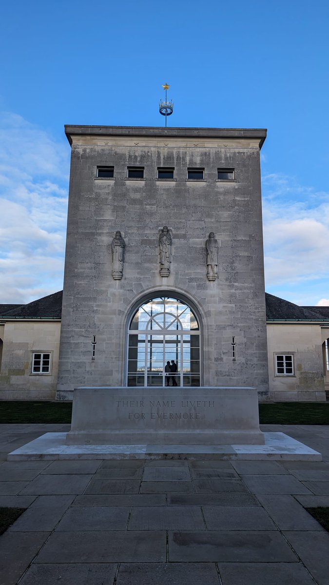 SJBboarding's tweet photo. Full Boarders enjoyed a poignant visit to RAF Memorial atop Priest Hill, witnessing the flooded Runnymede grounds. A humbling experience! 🇬🇧 #HistoryLesson #MemorableMoments https://t.co/pN8XsaL5Ck
