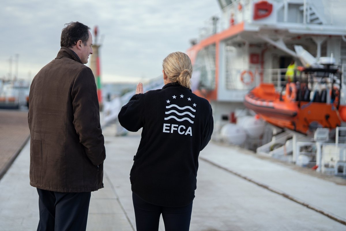 EFCA_EU's tweet photo. #LastWeek aboard our patrol vessel #OceanProtector, we were honoured to host the president of @PuertoDeVigo.
🌊Sharing insights & raising awareness about the agency's mission & activities for a safer & sustainable maritime environment!⚓️🚢
#WeAssist https://t.co/Yy51kzhwRa