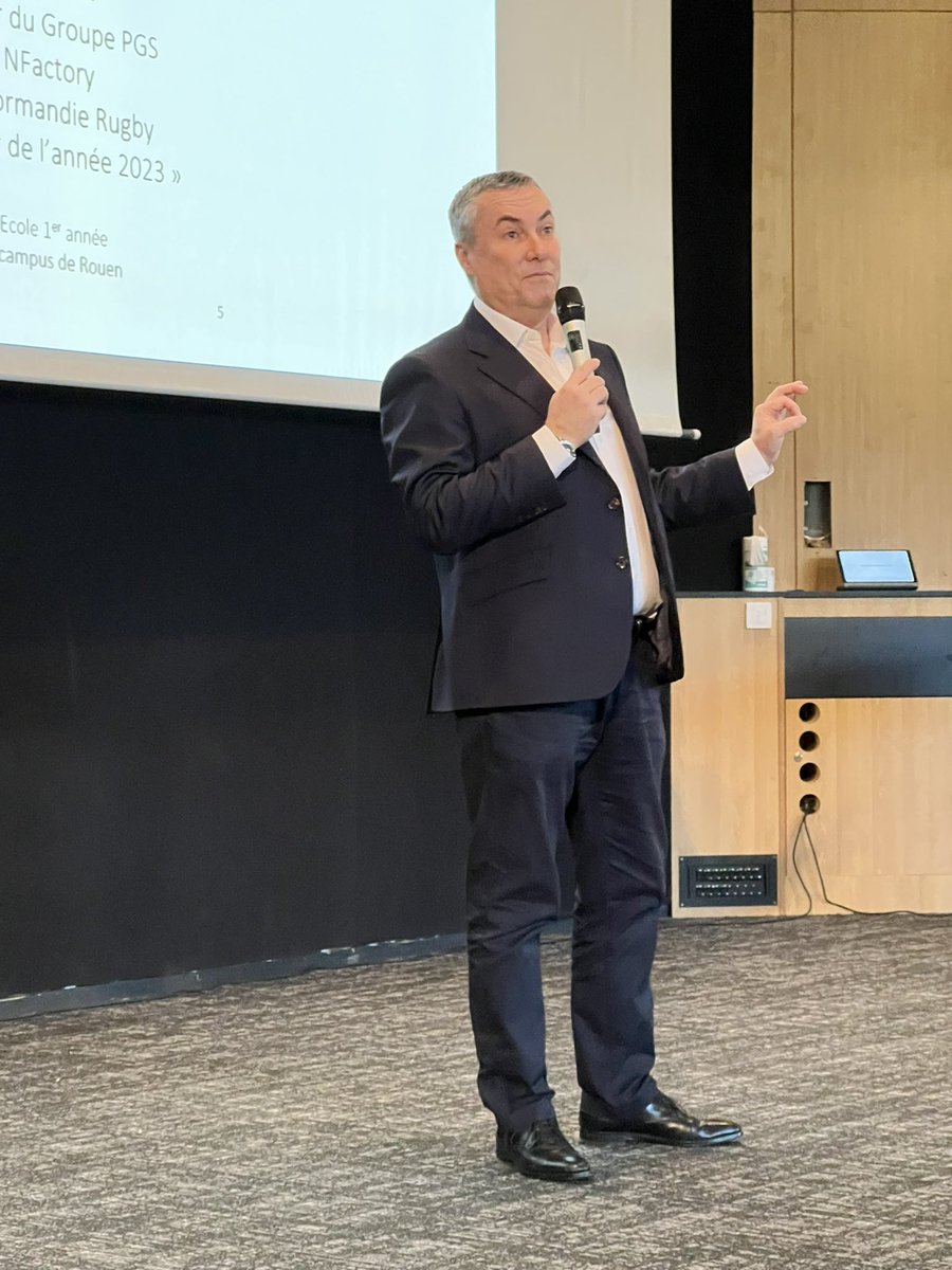 Delphine Manceau tweet media