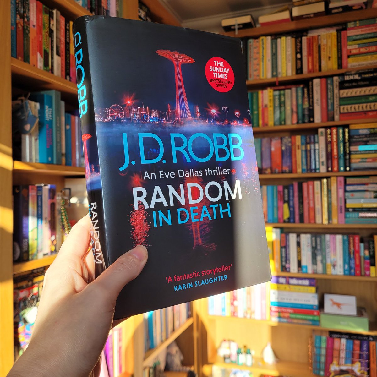BookmadB's tweet photo. Book mail...
Random in Death by J D Robb
Gah, this is my favourite series ever, I need to bang on about it more and thanks to the lovely @ClaraHDiaz @PiatkusBooks I've got the latest in the series 😍🥳
Thank you so much for sending this my way #RandominDeath #BookPost https://t.co/3COjX88qSS