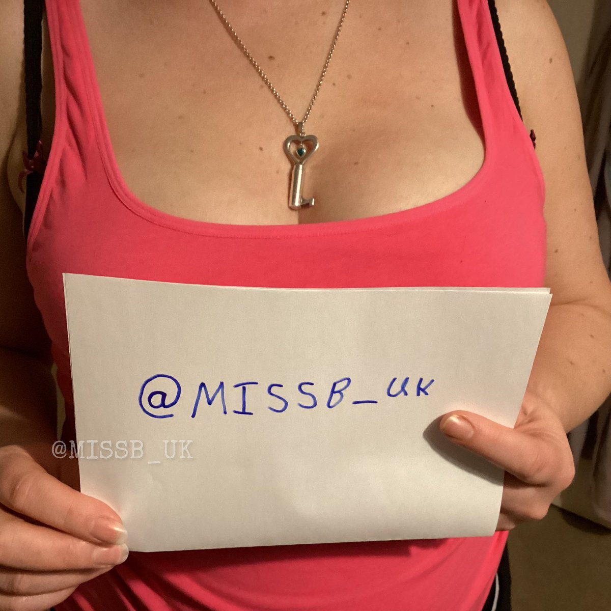 Missb_uk's tweet image. Verification pic Follow my links for age Verification