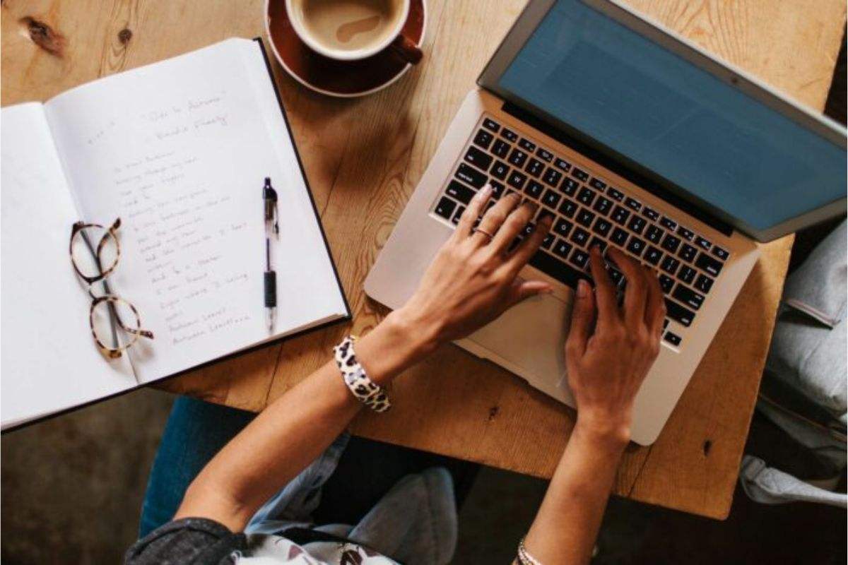HowTo_Hub's tweet photo. https://t.co/5Y4YySYwxo
Words That Work: How to Write a Profile For Freelance Writing
#Freelance #Writing #Careerprovides #Writingskills https://t.co/znbLV4Djp7