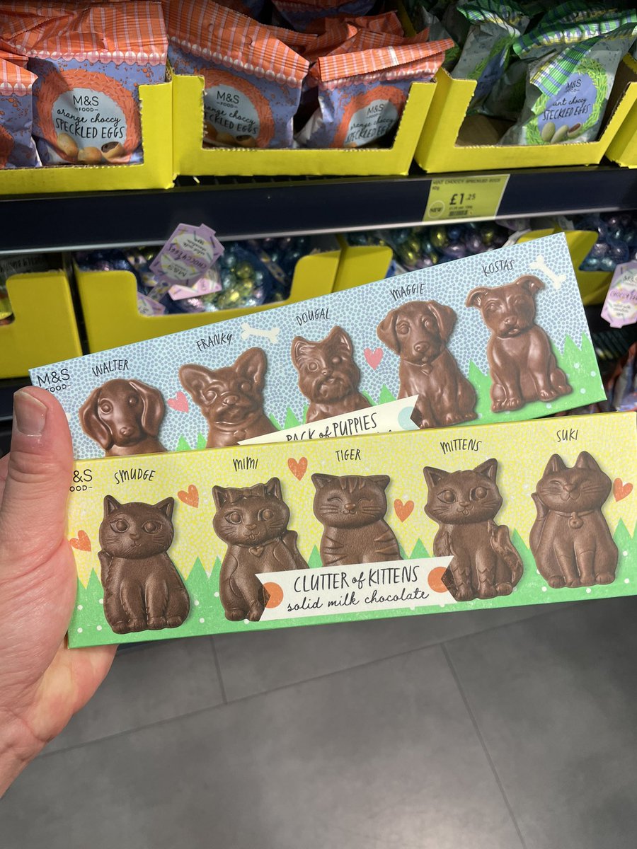 All_Things_New_'s tweet photo. Valentine’s Day Finds! ❤️ At M&amp;S @marksandspencer #mands #mandsfood #thisisnotjust #valentinesday #valentines #love #couple #relationship #chocolate #new #wellthisisnew https://t.co/HZfrSQknp9
