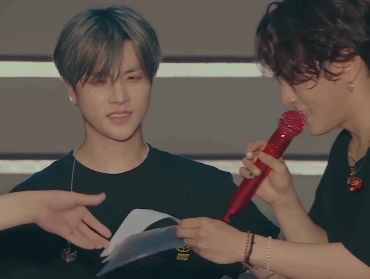 jiwonscherry's tweet photo. this jinhwan reaction is so cute when he got a letters from his bros. he looks so confused😹 https://t.co/Xo56o7ONuB