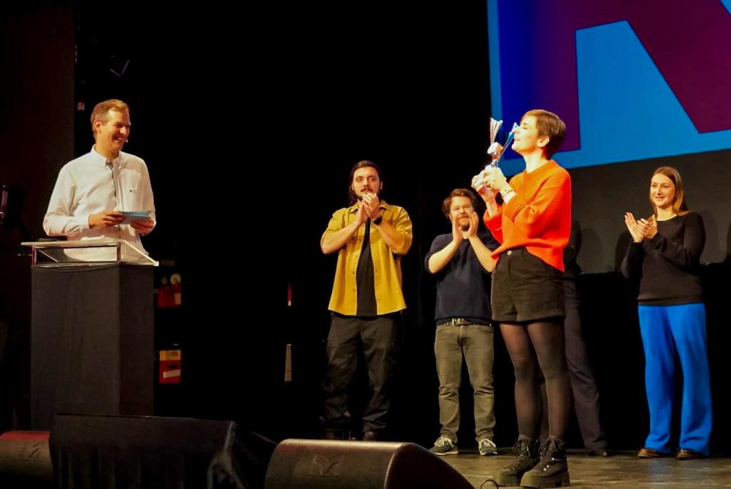 Wir haben eine neue Jahressiegerin: <a href="/KathKroeger/">Kathleen Kröger</a>   von der <a href="/TAOnline/">Thüringer Allgemeine</a>! Gratulation - und Danke an alle, die diesen wunderbaren Abend möglich gemacht haben!