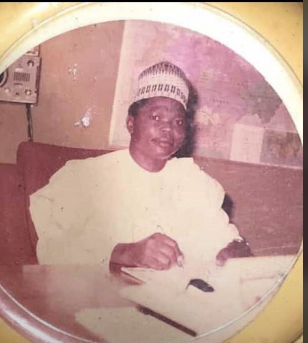 Inna Lillahi wa inna ilayhi raji'un

May Father was buried few minutes ago after Allah called him yesterday. He was a man of Tawheed(Oneness of Allah) and May Allah have mercy on his soul.