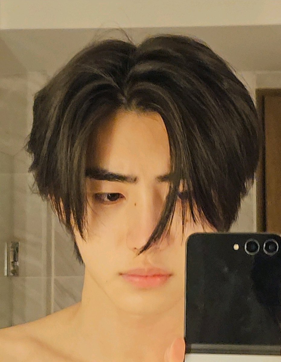 enhypenweverse's tweet image. [ #성훈’s Post ] 240115

#SUNGHOON: 🤍

@ENHYPEN_members @ENHYPEN #ENHYPEN #엔하이픈