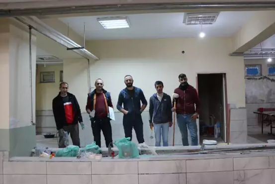 dhainternet's tweet photo. Müdür olarak atandığı okulun, mesai dışında çatı, boya ve fayans işlerini yapıyor
https://t.co/NhVbQ2QlwC https://t.co/r8xjByElhy