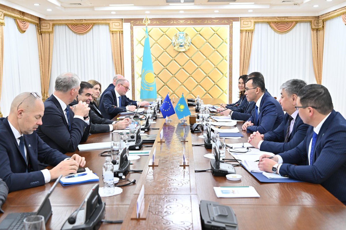 EUinKazakhstan's tweet image. Delegation of the @EU_Commission, led by Vice President @MargSchinas, is touring #CentralAsia with an official visit. #Kazakhstan became an initial destination on this regional tour.