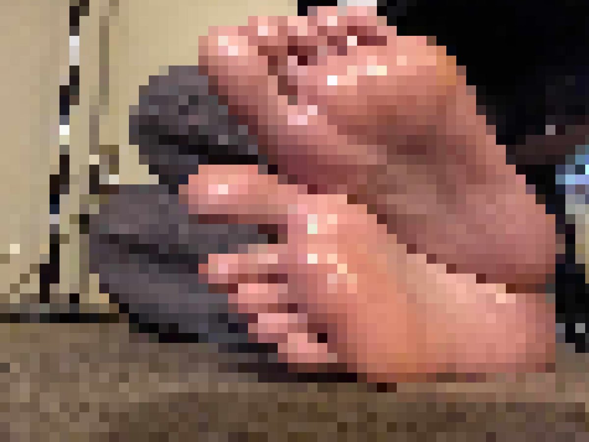 cake5047's tweet photo. #Pixels #pixelfeet #pixelsoles https://t.co/INDqOqFePM