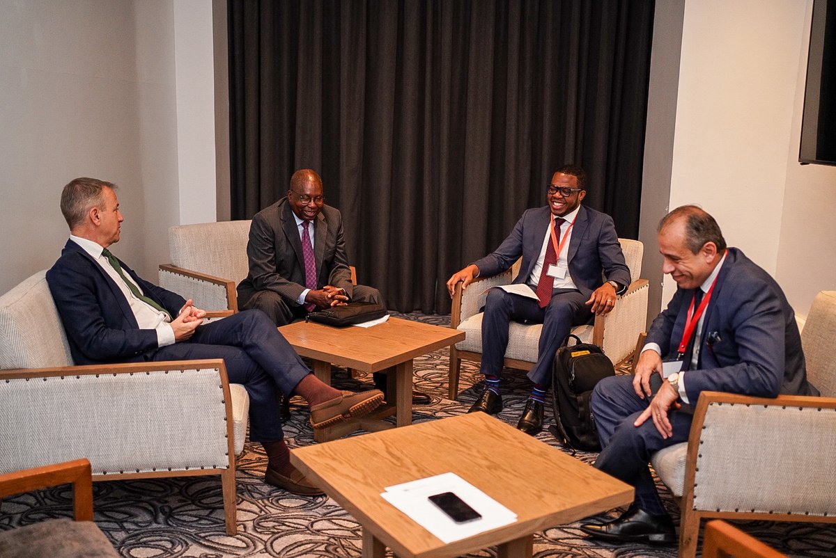 UNDPAfrica's tweet photo. 🛣 Each African country has its unique journey towards implementing the #AfCFTA.

This week in Nairobi, @UNDP @AfCFTA @ECA_OFFICIAL @ATPC2 are establishing a peer learning community to advocate for the inclusive implementation of the AfCFTA at national &amp; regional levels. https://t.co/yIzhd4Q434