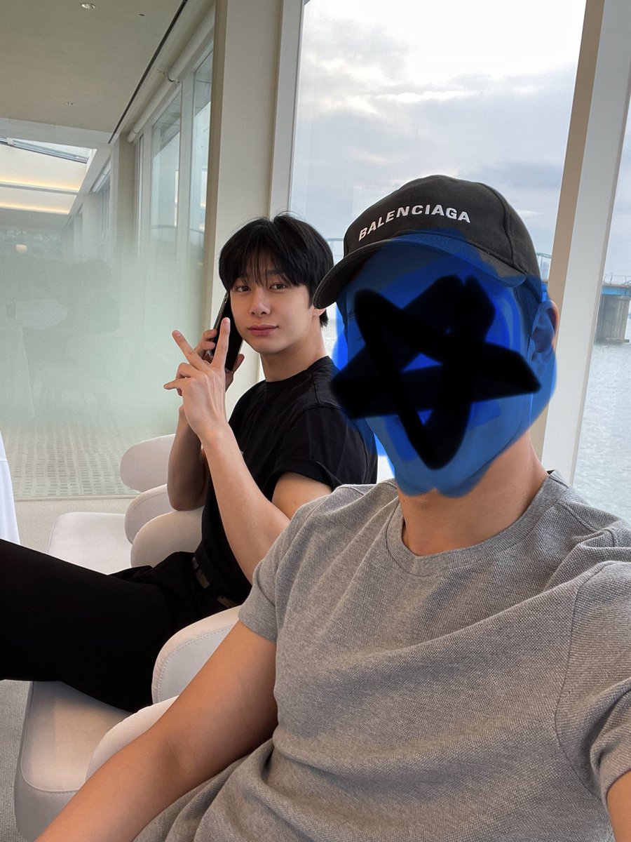 OfficialMONSTAX's tweet photo. #셔누 #겨울의따뜻한선물_형원데이 https://t.co/GbfTRoqKSm