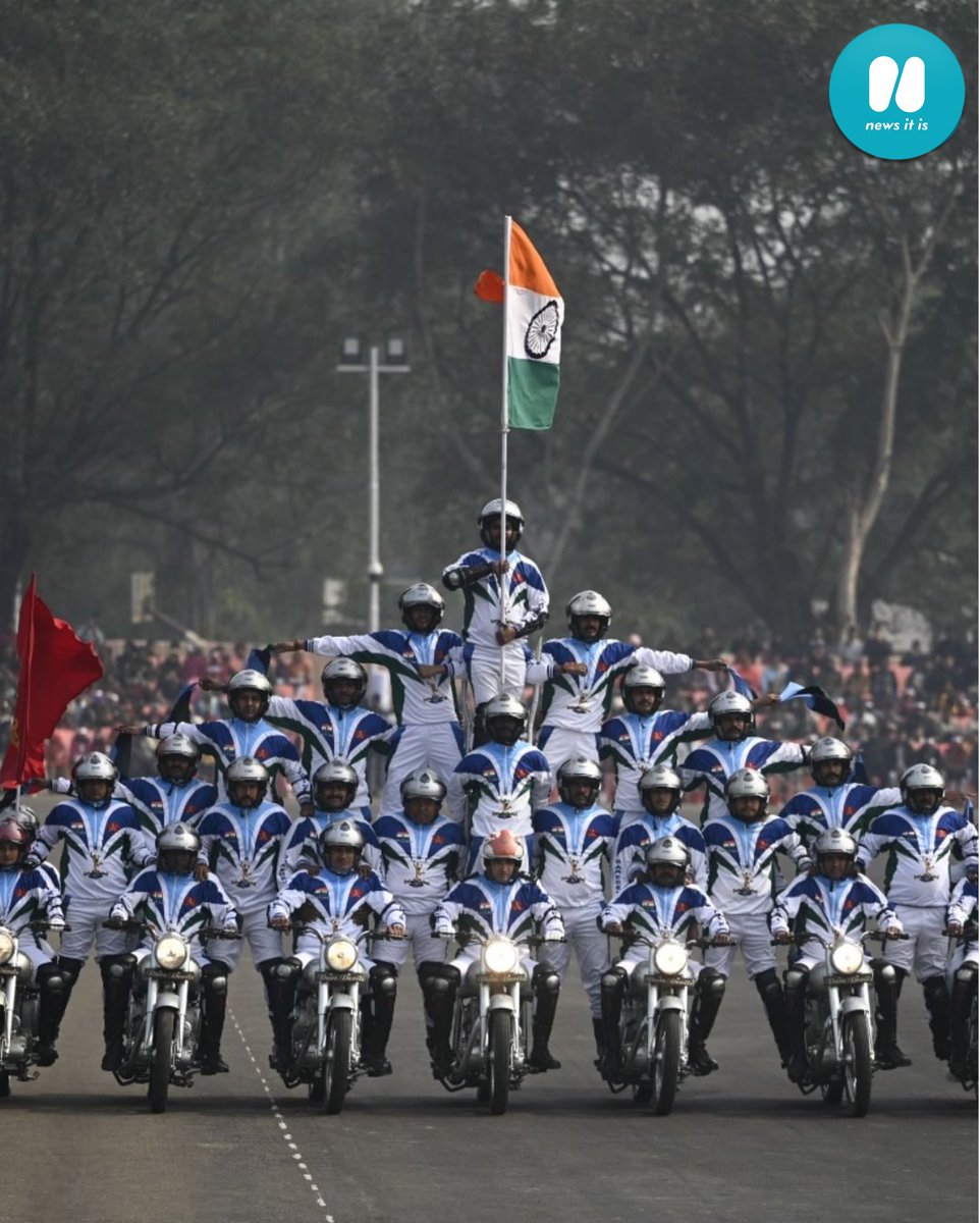 Newsitisoff's tweet photo. #InPics | #Lucknow hosts 76th #ArmyDay celebrations with parade of six marching contingents🪖

#IndiaNews #UttarPradesh #UPNews #LucknowNews #NewsItIs https://t.co/qyhMatqrTW