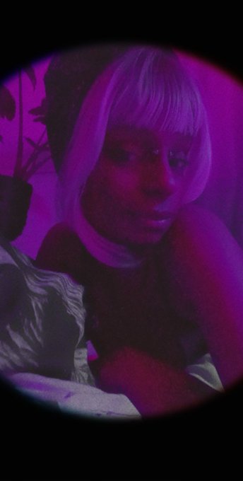 Im off to bed and you will spend your night alone and miserable wishing you were my pillow.   femdomnl