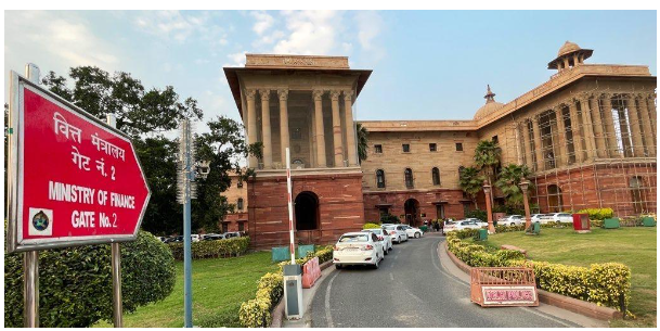 PIBMizoram's tweet photo. As #InterimUnionBudget 2024 is round the corner, let us glance through the major announcements made in past years’ Union Budgets and how the Government endeavours to fulfil those announcements. #PromisesDelivered
@nsitharaman, @nsitharamanoffc, @IncomeTaxIndia @DrBhagwatKarad https://t.co/KZ65CvsdbJ