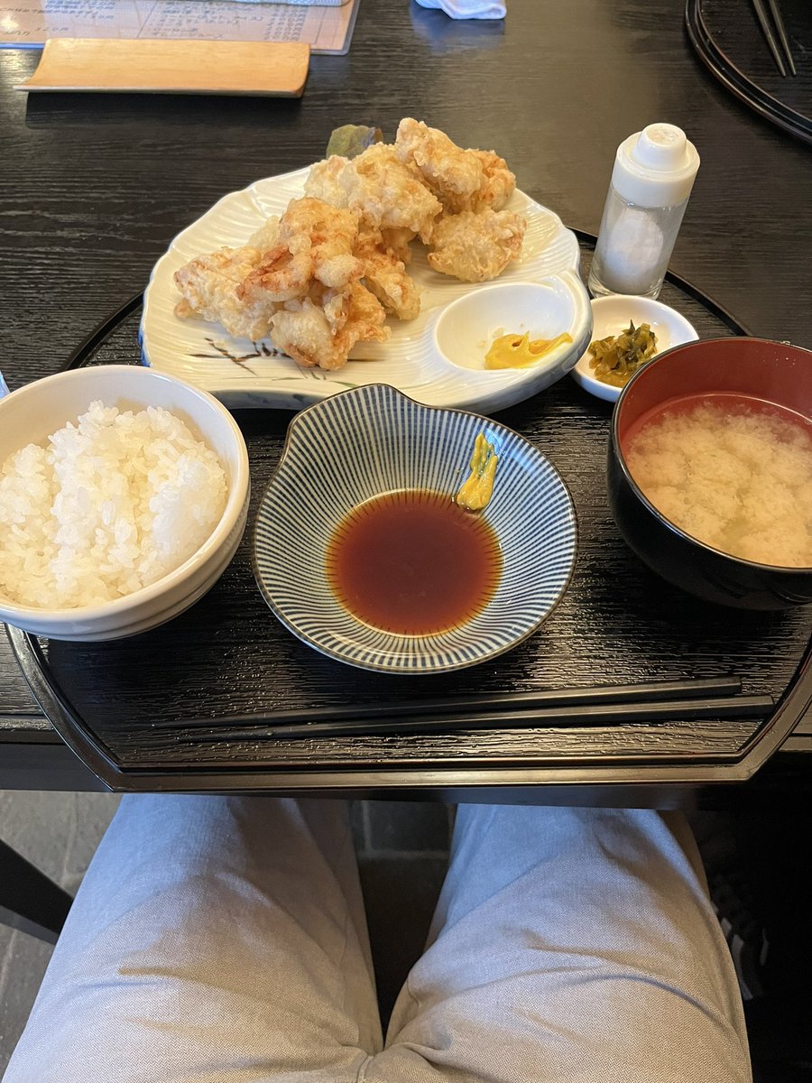 kaijixxx's tweet photo. とり天美味しい😋 https://t.co/eJwoxG267A