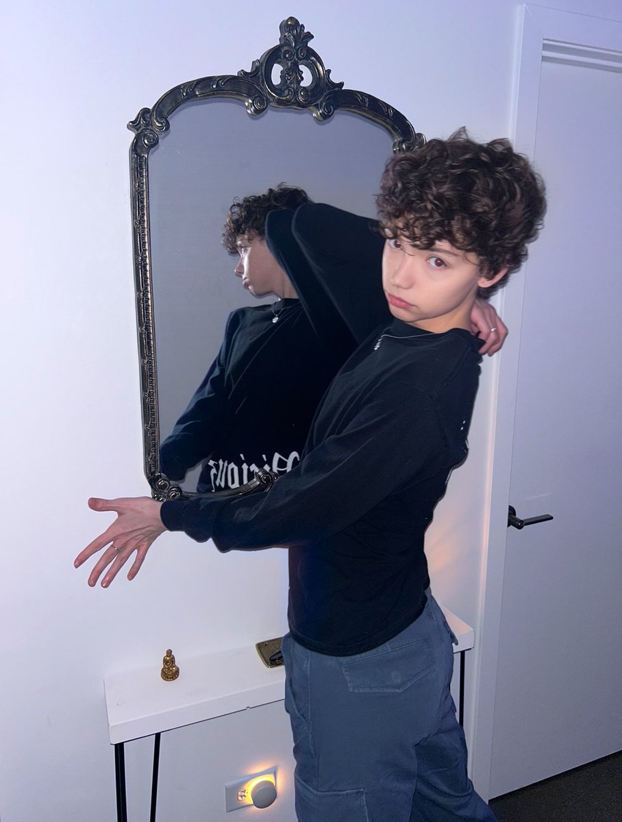 NATHANVIERKE's tweet photo. I sent this to someone and their reply was “I want to put my dick in ur mouth” https://t.co/0QsXFCT8pl