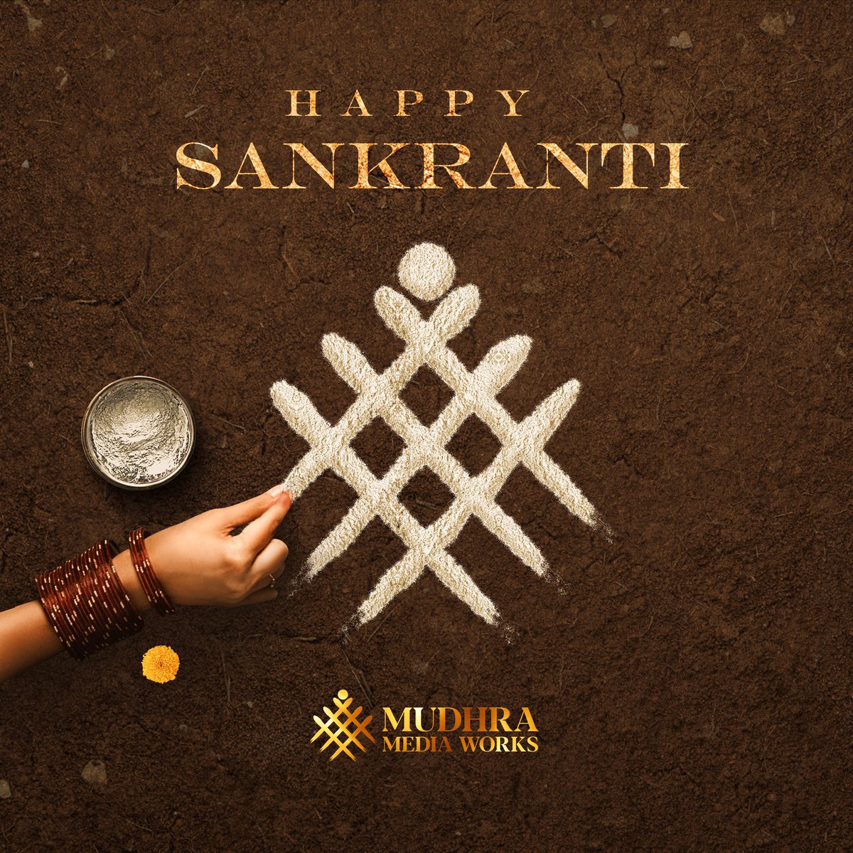 The joy of festival is multiplied when celebrated with loved ones 😇 May your family be blessed with happiness and harmony. #HappySankranti #HappyPongal