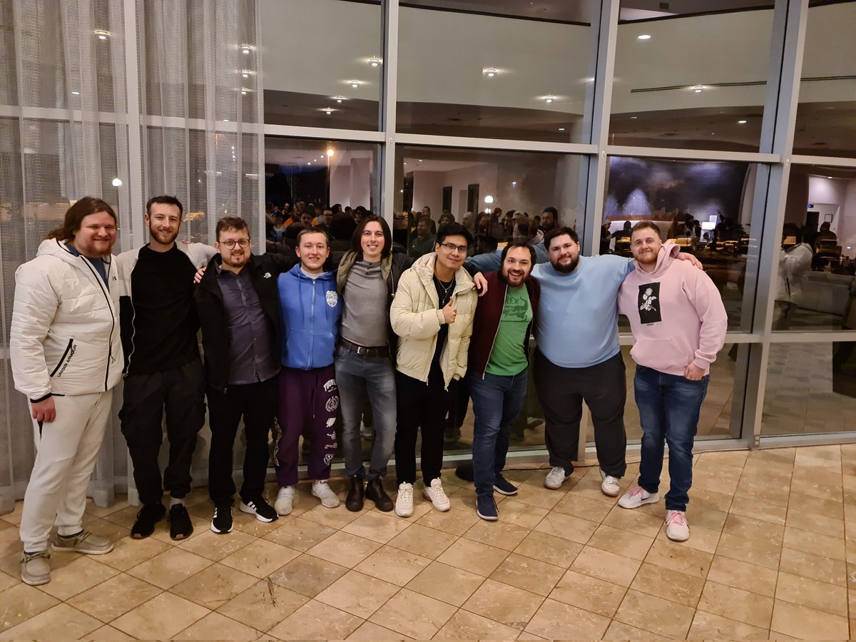 LoganNicolaas's tweet image. The unsung heroes of smite. My personal inspirations @awesomejake408 @Neirumah @iRaffer @PBMsmite @GeneticSaber @ArorTheChunk @Hurriwind @Ronnggyu @Inbowned