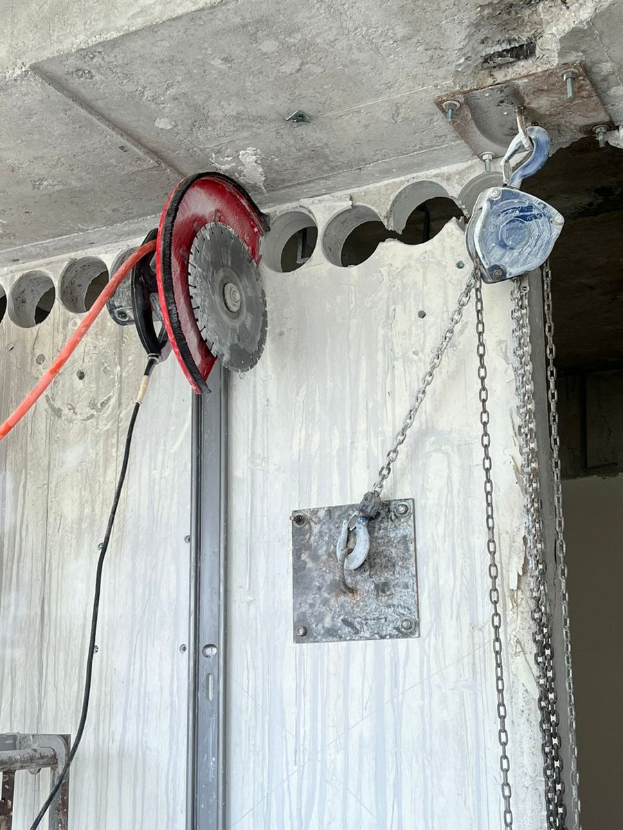 GNL_Toppro's tweet image. 【𝐎𝐧 𝐒𝐢𝐭𝐞 𝐒𝐞𝐫𝐢𝐞𝐬】【𝐂𝐮𝐭𝐭𝐢𝐧𝐠】
Another project processing...

#GNL #Toppro #Diamondtools #Cutting #Coring #Drilling #Grinding #Roadcutting #Concretecutting #Diamondblade #Cuttingdisc #Asphaltblade #Stone #Concrete #Asphalt #GreenAsphalt #Piles #Piling