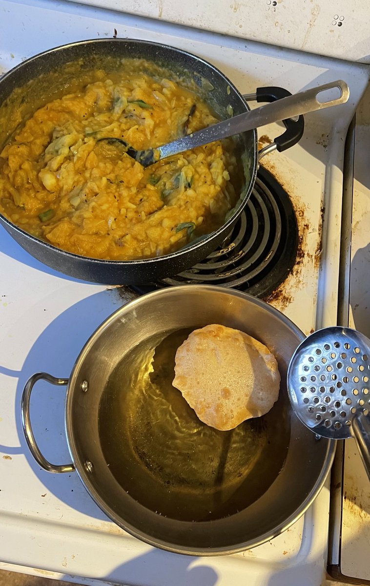 A_forAbii's tweet photo. Prepped Poori for the first time 🥹😍 
#ChefAB https://t.co/xDleZuLv3G