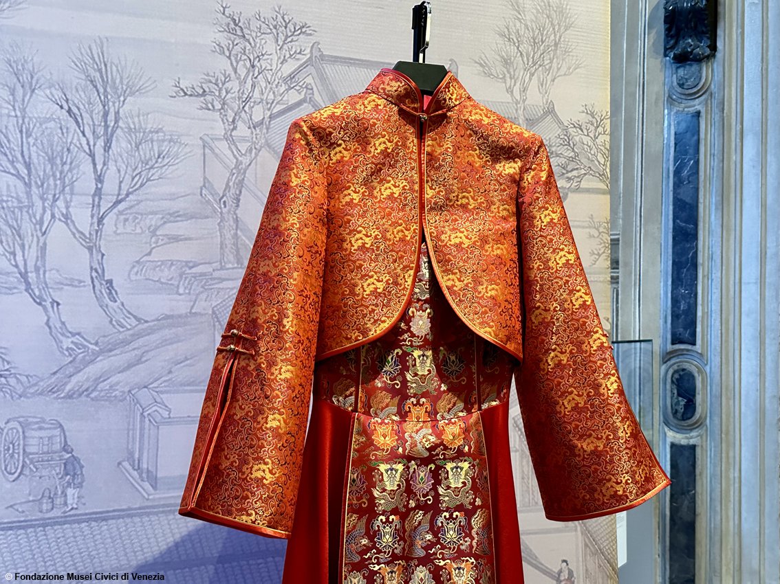 TurismoItaliaNw's tweet photo. 700 anni dalla morte di Marco Polo: Venezia dà il via alle celebrazioni, viaggio tra le sale di Palazzo Ducale
Leggi la notizia https://t.co/LE5alIs0mh 

#marcopolo #leviedimarcopolo #turismo #700anni 
#venezia #marcopolo700 #VeneziaSerenissima @SerenissimaVe @visitmuve_it https://t.co/eHVaKHqz2H