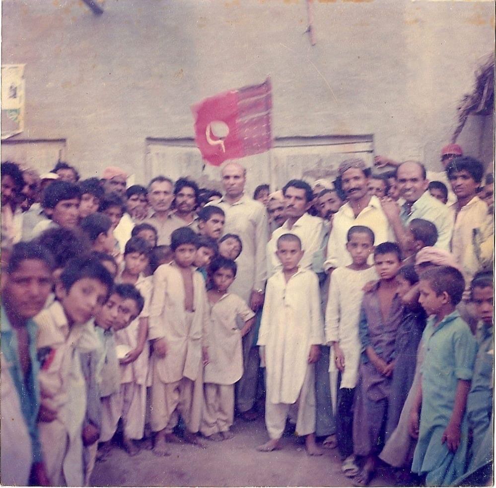 MAliRahoo1's tweet photo. Fazil Rahu was imprisoned at various periods in his life.Among the prisons he had to face were Naara Jail Hyderabad, Mach Jail Baluchistan, Landhi Jail Karachi, Kot Lkhpat Jail, Central Jail Karachi, Central Jail Sukkur, Cntral Jail Hyderabad, Khairpur...
#ShaheedFazilRahoo https://t.co/La6yDyrFlf
