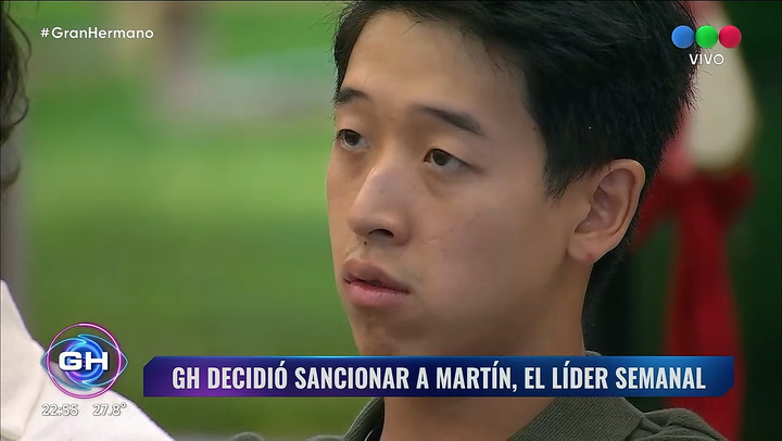 eeemiliano's tweet photo. Martín viendo que Alan piensa que la jugada fue de él
#GranHermano https://t.co/mcB2Z26NcR
