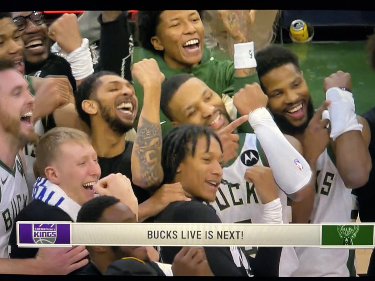 rikiolivas's tweet photo. Dame time!!! ⌚️🏀 https://t.co/vrJcXv6row