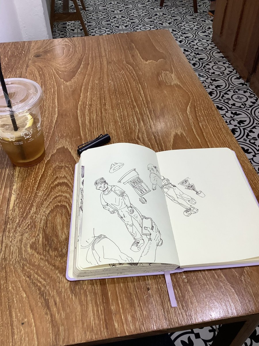 dewyart's tweet photo. A little bit sketch day by day
with Iced-tea lemon🍹
Sour expressed me the feeling in the present.
#sketchbook https://t.co/ChX9Klm8au