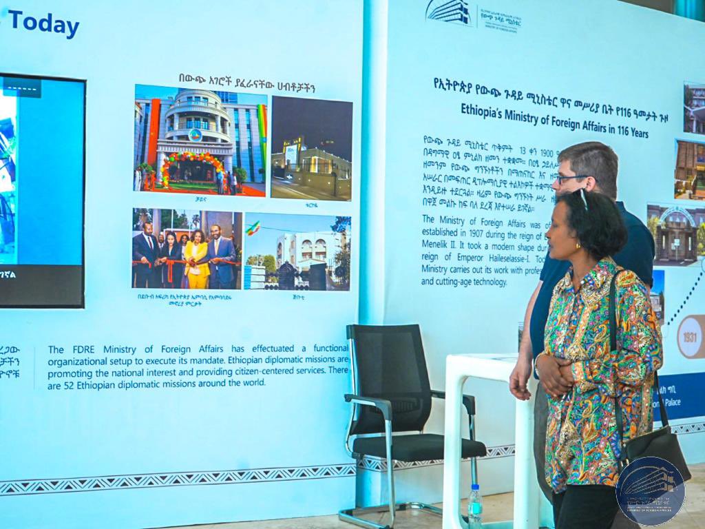 ETEmbassyJIB's tweet photo. The #Diplomatic Week Exhibition at the #Science_Museum is attracting a crowd of attendees, including Children, Workers, Elders, and Foreigners. Don't miss this opportunity to delve into the captivating History, Challenges, and Successes of #Ethiopia's diplomacy.
@mfaethiopia https://t.co/dwLaZ7r7s1